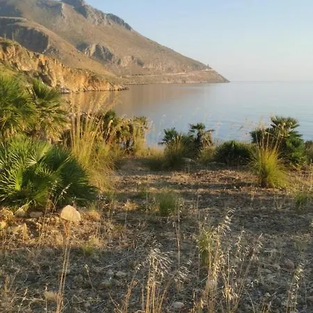 Il Giardino Monticciolo Guest house Castellammare del Golfo