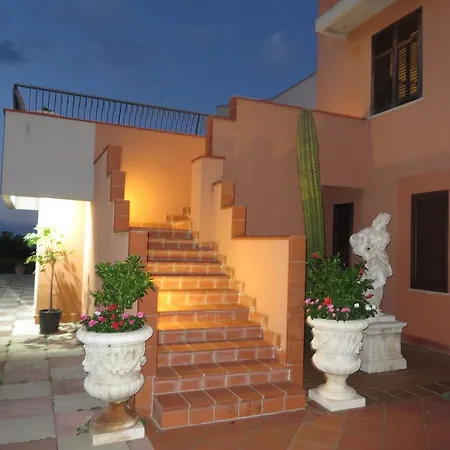 Il Giardino Monticciolo 3*