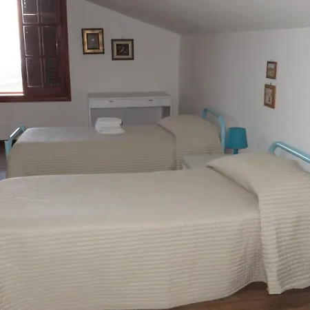 Il Giardino Monticciolo Guest house Castellammare del Golfo